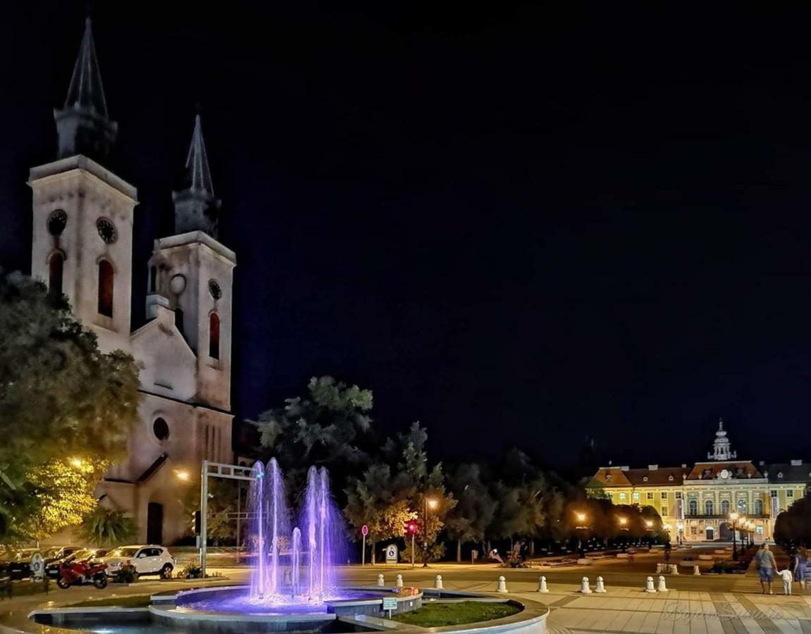 Guest House Relic Sombor Exterior photo